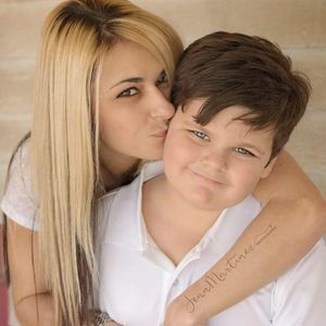 Meet your Posher, Amber